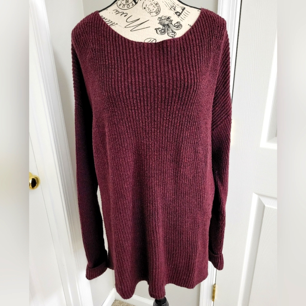 Women's Burgundy Sweater